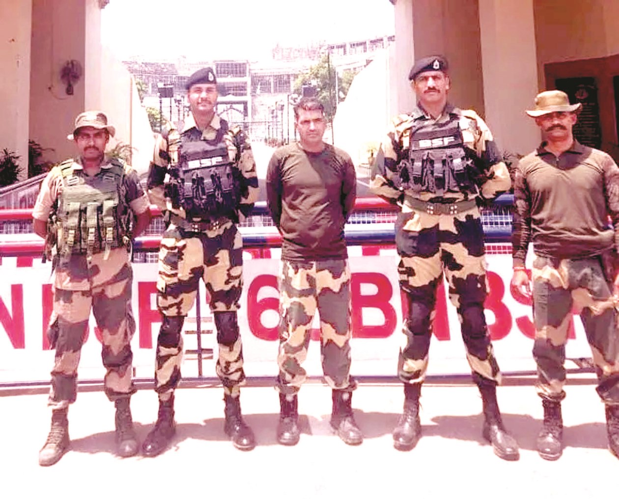 Pakistan hands over BSF jawan to India after 21 days.